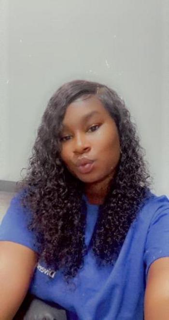 Rose, 24  female escort, Louisville