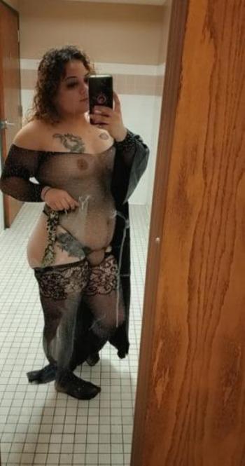 lala, 23  female escort, Louisville