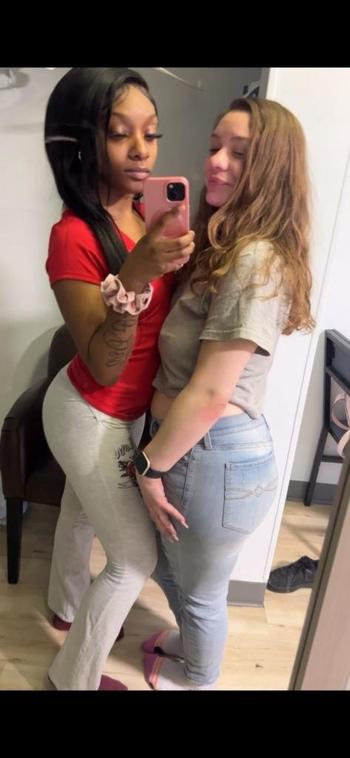 Chrissy, 27  female escort, Louisville