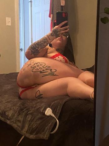 502-820-6221, 24  female escort, Louisville