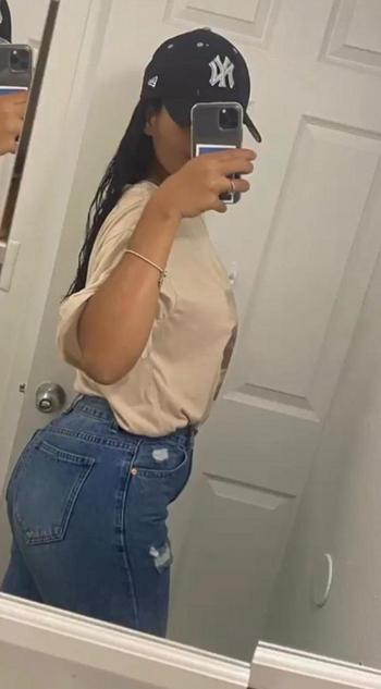 noelia, 24  female escort, Louisville