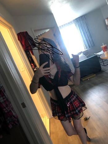 Sierra, 23  female escort, Louisville
