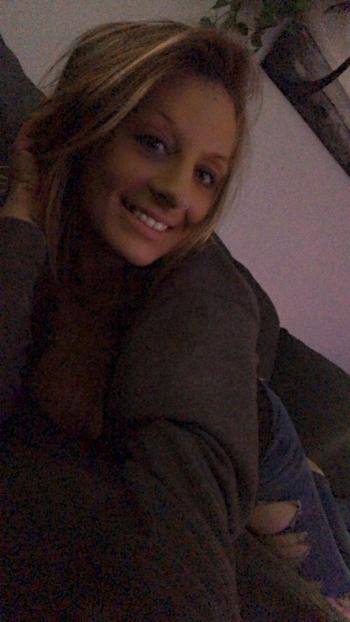 Ace, 31  female escort, Louisville