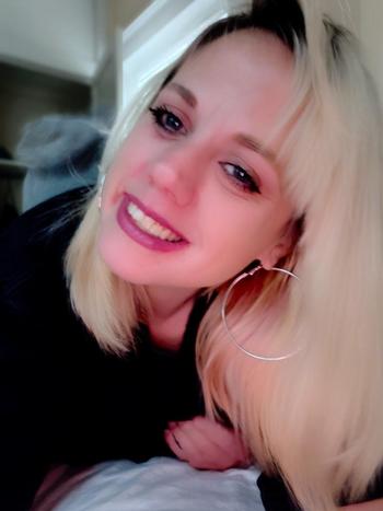 Alex, 30  female escort, Louisville