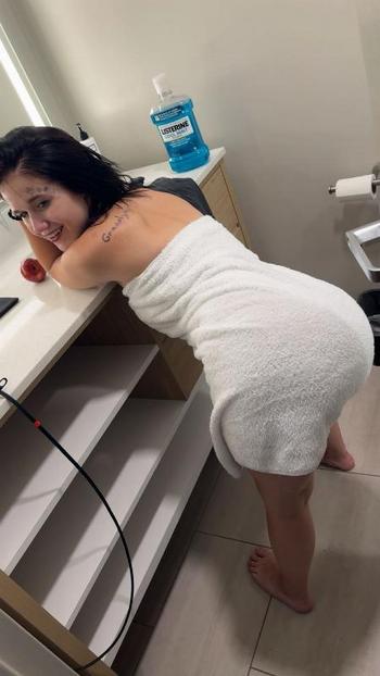 502-399-6729, 23  female escort, Louisville