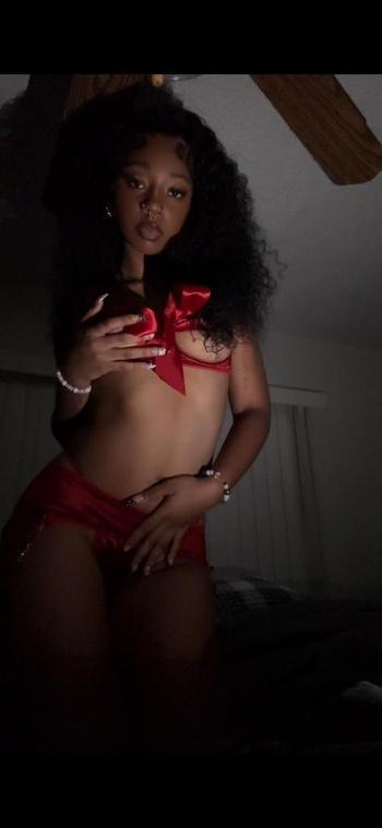 Aspen, 22  female escort, Louisville