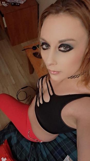 Tessa, 36  female escort, Louisville