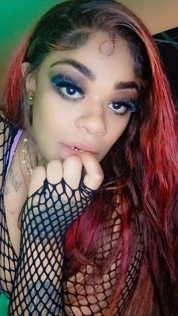 Divine, 34  female escort, Louisville