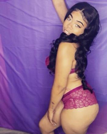 Kayla, 23  female escort, Louisville
