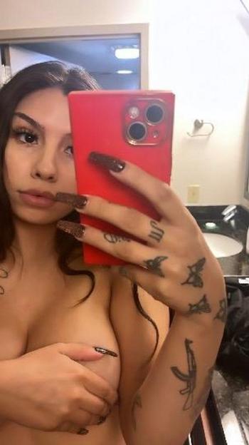 512-998-1429, 25  female escort, Louisville